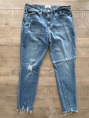 Women’s Jeans Levi’s Mid Rise Skinny Size 16